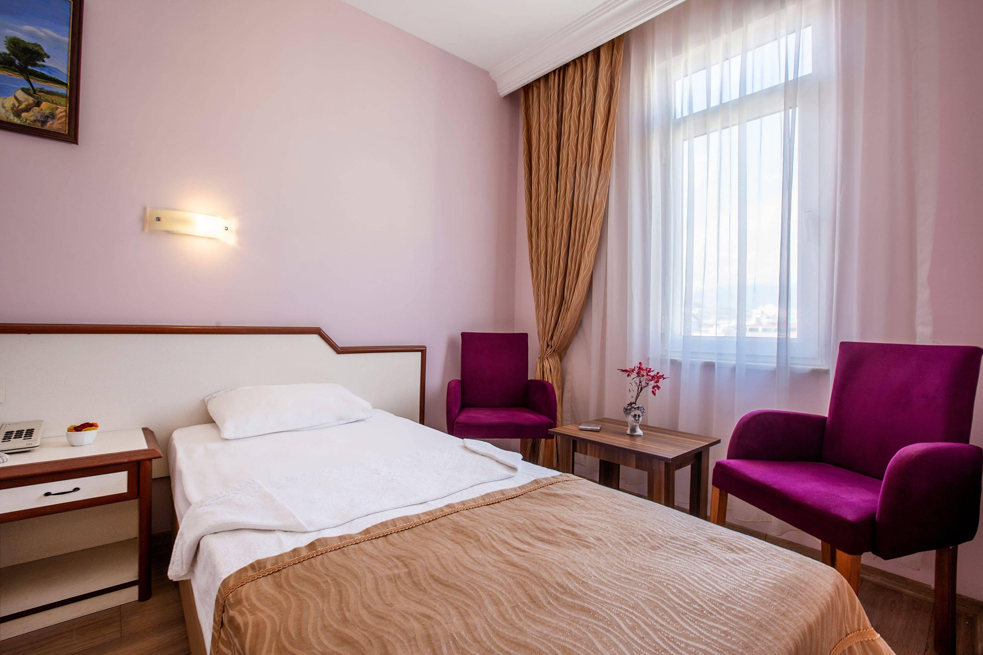 Hotel Ergun Alanya Exteriör bild